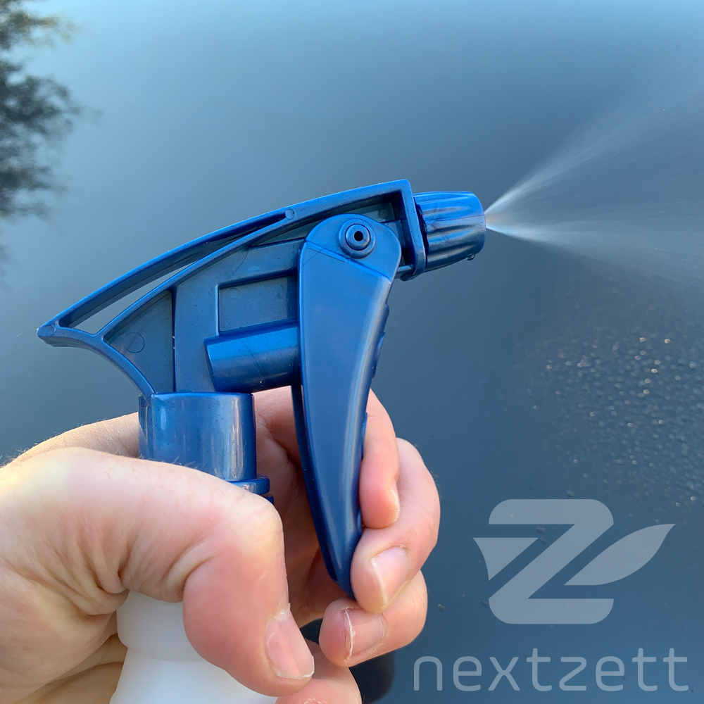 Chemical resistant spray trigger for bottles with 28/400 thread finish