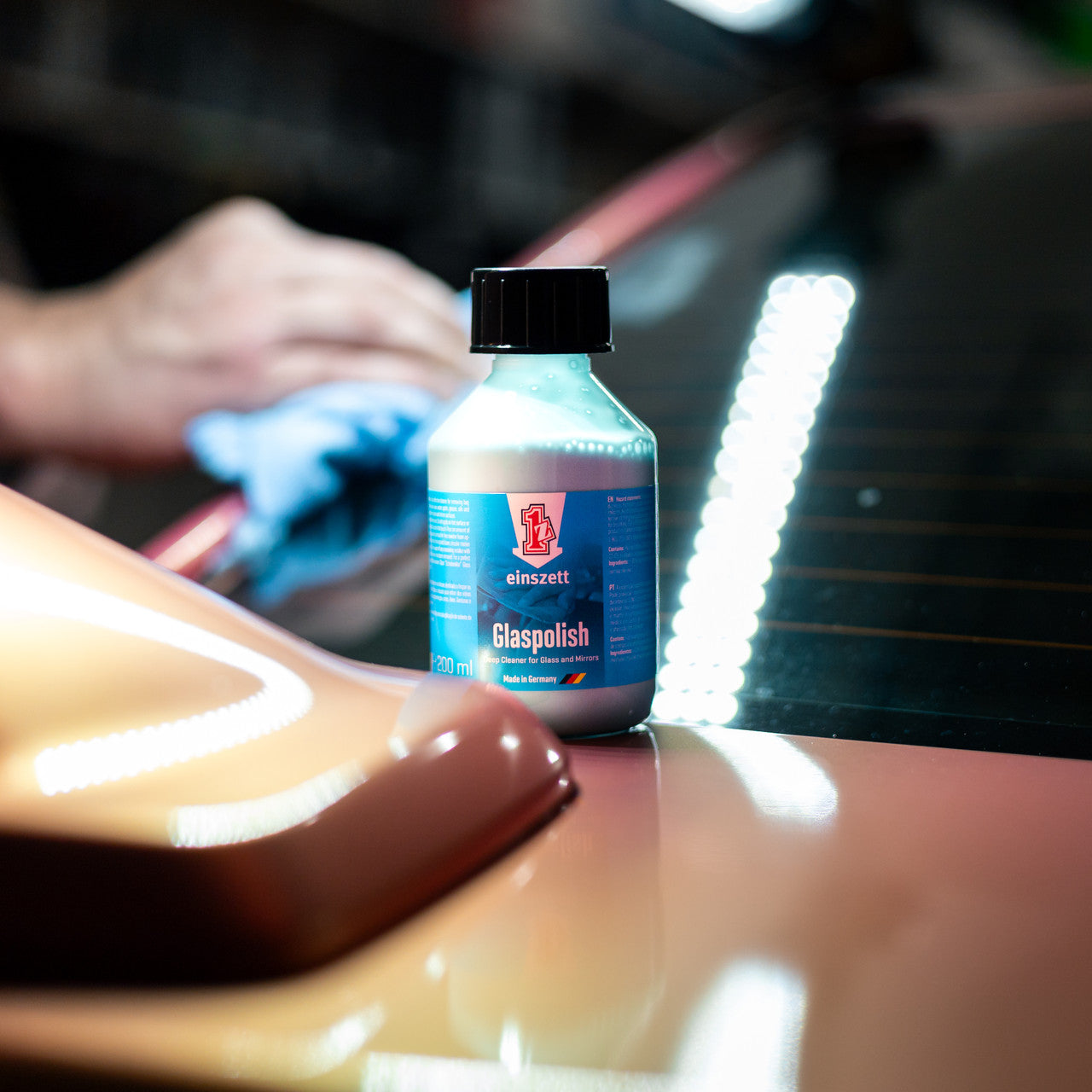 Automotive Glass Polish - Remove Hard Water Spots and Bugs - 6.8oz