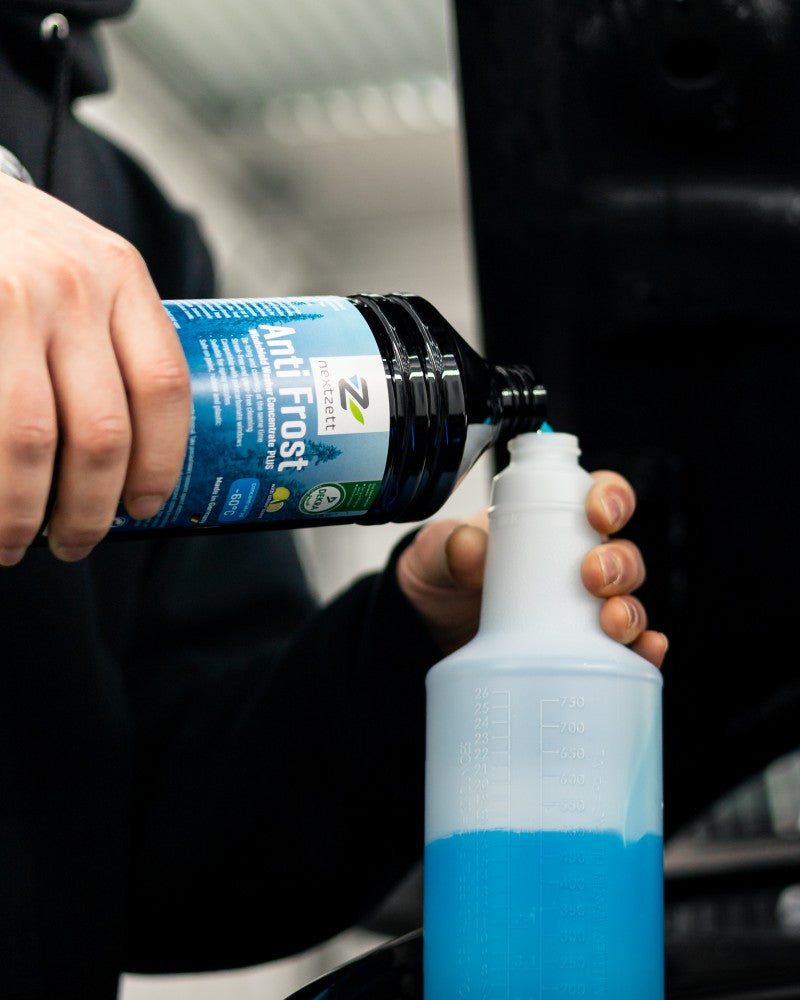 nextzett Anti-Frost Windshield Washer Fluid Concentrate with Anti-freeze pour into bottle adjust based on freeze protection